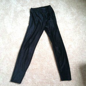 Xhilaration velvety soft black leggings